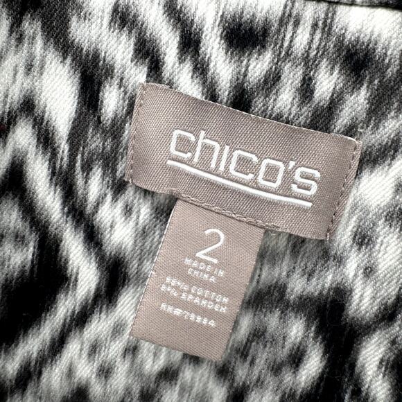 Chico's Monochrome Geometric Teddy Jacket. Size 2. - Picture 2 of 7